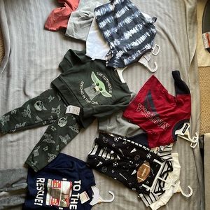 NEW boys 12 months clothes 5 sets!